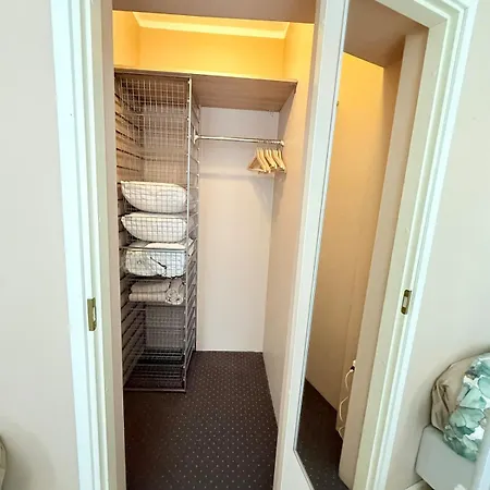 Amaraa Pikk - Feels Better Than Pärnu