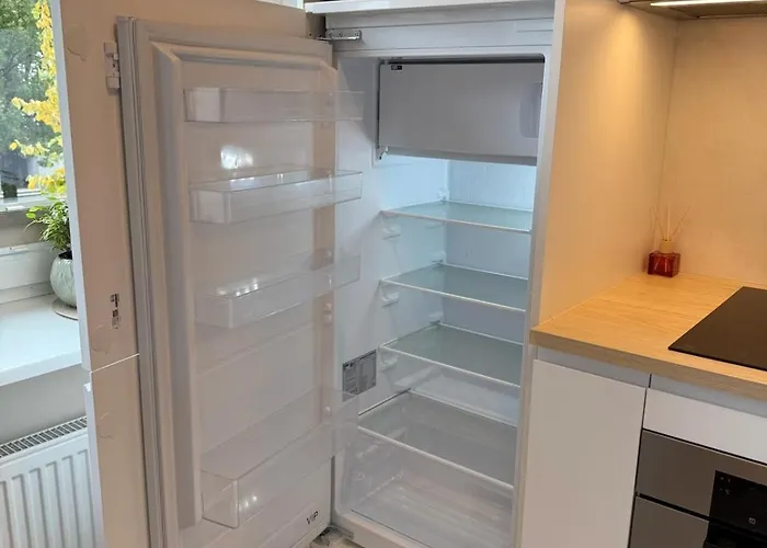 Amaraa Pikk - Feels Better Than Pärnu